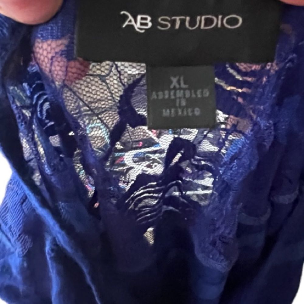 AB Studio Top - Picture 4 of 5